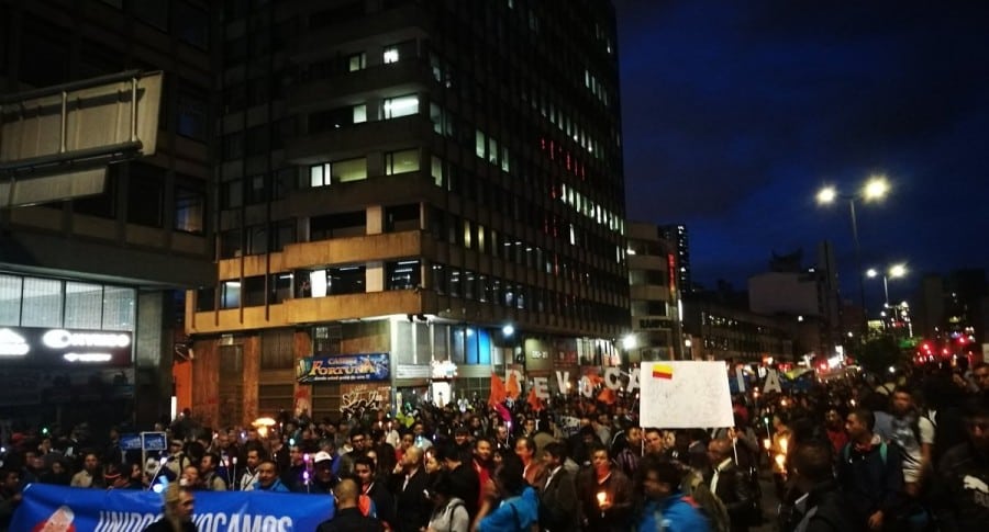 Protestas por revocatoria de Peñalosa