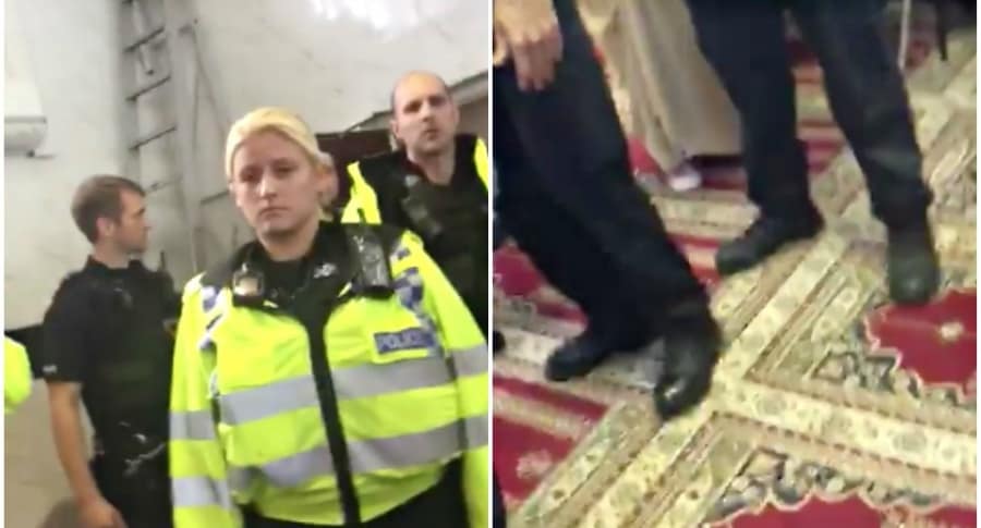 Policías entran a mezquita con zapatos.
