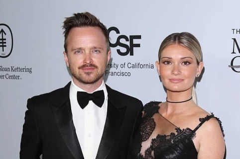 Aaron Paul y su esposa, Lauren