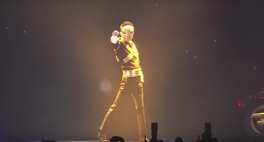 Jack Ma, presidente de Alibaba, bailando como Michael Jackson. Pulzo.