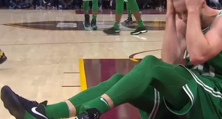 Impresionante lesión de Gordon Hayward en la NBA