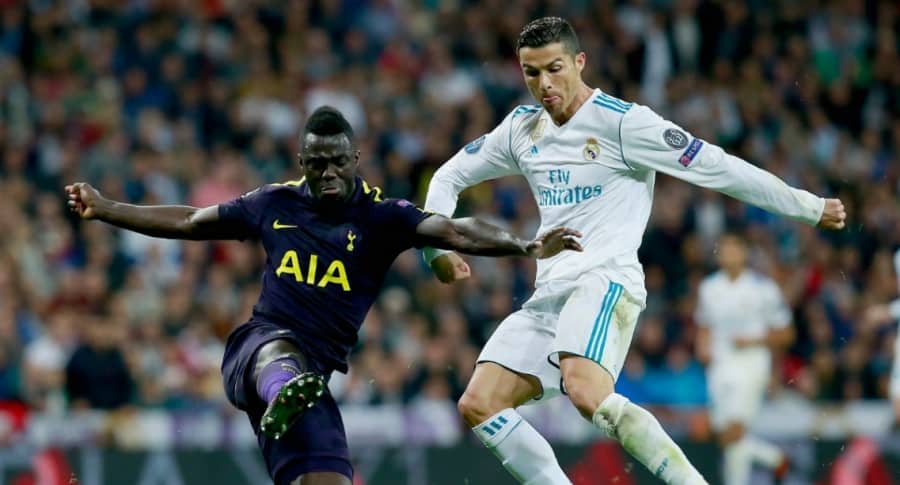 Dávinson Sánchez y Cristiano Ronaldo