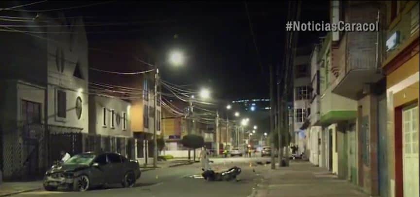 Motociclista muere arrollado