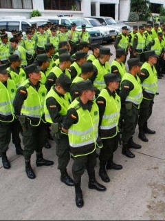 Policías