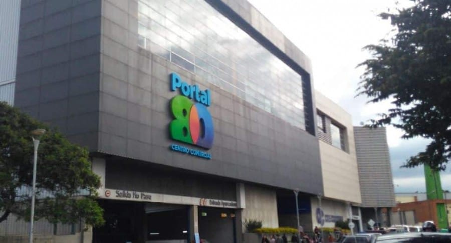 Centro comercial Portal 80