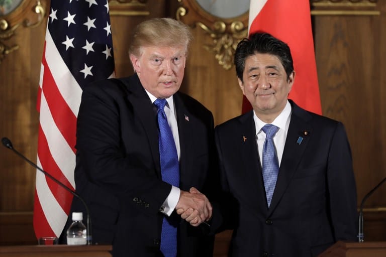 Donald Trump y Shinzo Ab