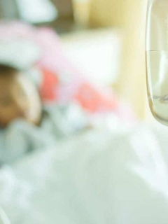 Niña hospitalizada.