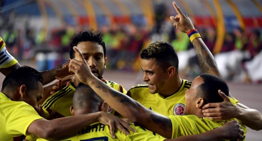 China 0-4 Colombia