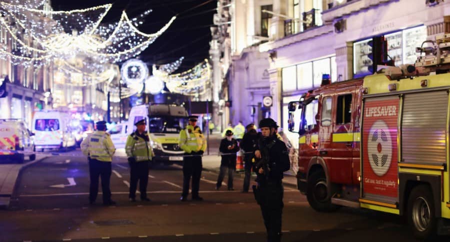 Policía de Londres atiende incidente en estación de metro