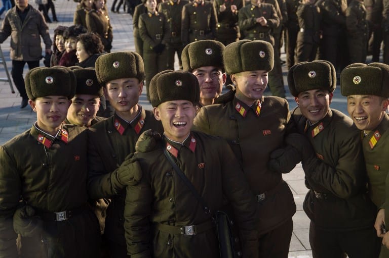 Soldados norcoreanos