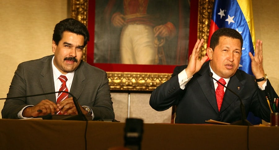 Nicolás Maduro y Hugo Chávez