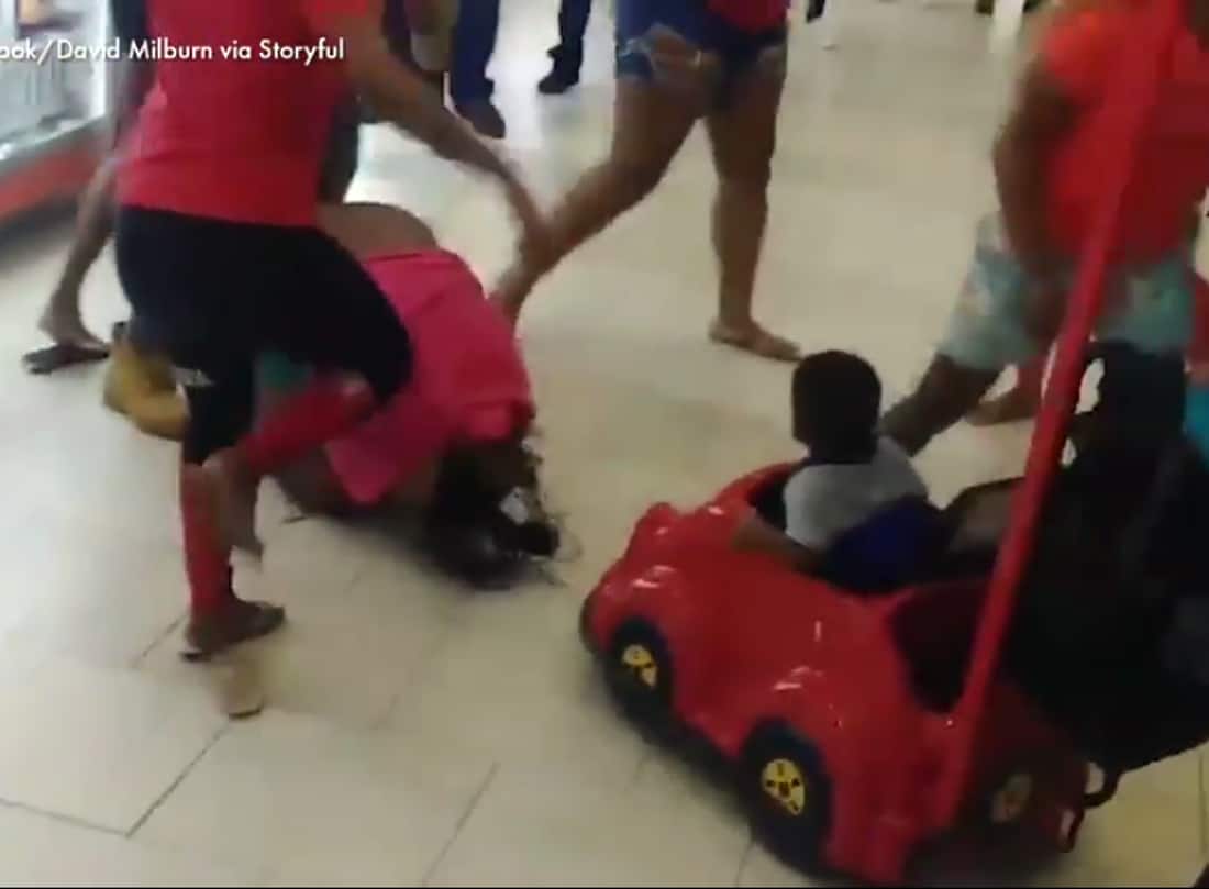 Pelea
