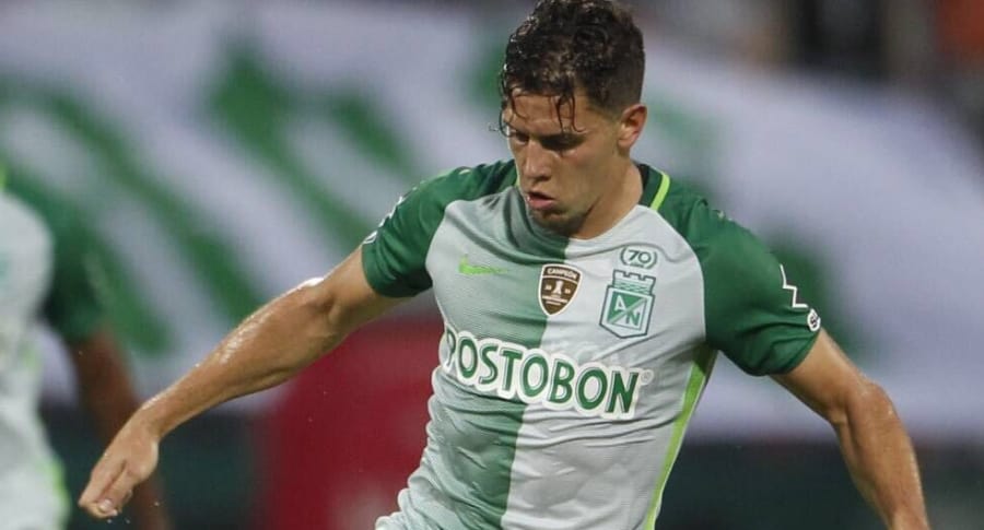 Gorka Elustondo se va de Nacional y jugará en Rayo Vallecano