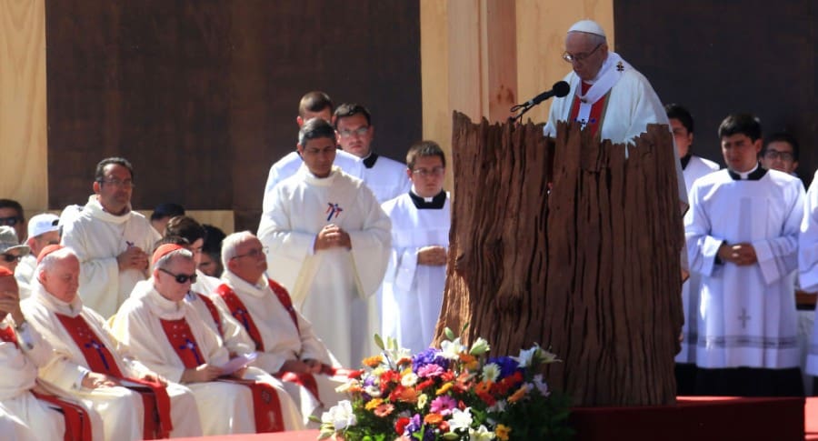Papa Francisco en misa