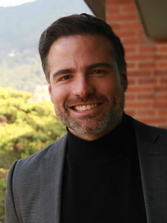 Roberto Manrique, actor.