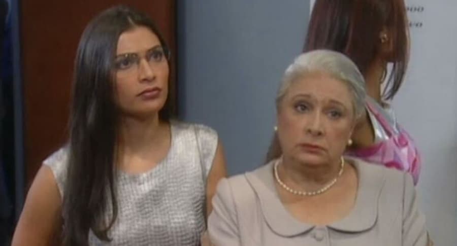 Ana María Orozco y Dora Cadavid en 'Yo soy Betty, la fea'