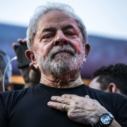 Justicia brasileña ratifica y aumenta condena contra Lula por corrupción