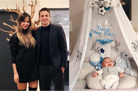 Karin Jiménez, modelo, su esposo Santiago Arias, futbolista, y su hijo Thiago.