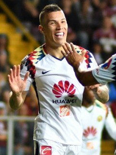 Mateus Uribe
