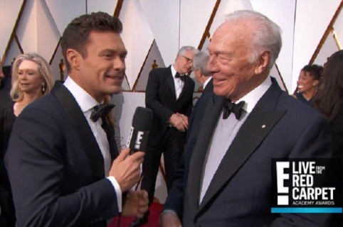 Ryan Seacrest y Christopher Plummer