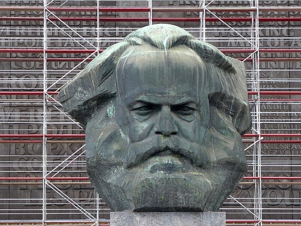 Busto de Karl Marx en  Chemnitz, Alemania