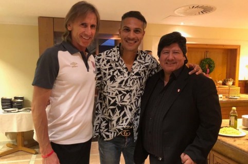 Ricardo Gareca, Paolo Guerro Y Edwin Oviedo.