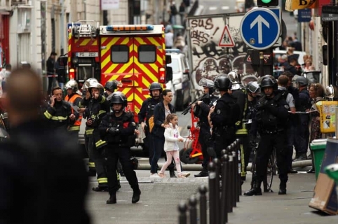 Rehenes en París