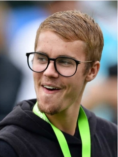 Hailey Baldwin / Justin Bieber