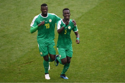 Senegal vs. Polonia