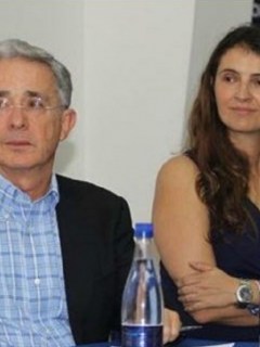 Paloma Valencia y Álvaro Uribe