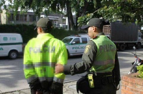 Policías capturados