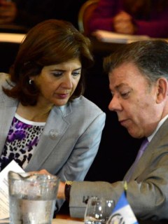 María Ángela Holguín