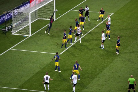 Gol de Toni Kroos ante Suecia