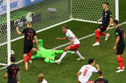 Gol de Dinamarca a Croacia