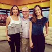 Jota Mario, Laura Acuña y Adriana Betancur, presentadores.