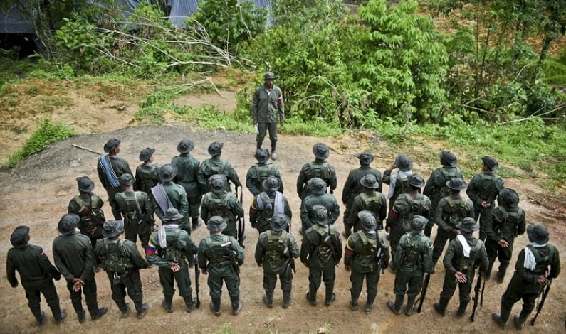 Formación de guerrilleros de las antiguas Farc
