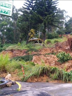 Derrumbe en vía Boyacá-Cundinamarca