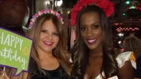 Diva Jessurum y Claudia Lozano, presentadoras.