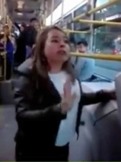 Mujer malgeniada