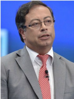 Los senadores Gustavo Petro y Antanas Mockus.