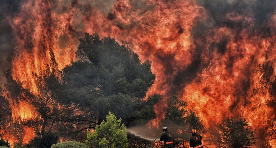 Fuego en Grecia