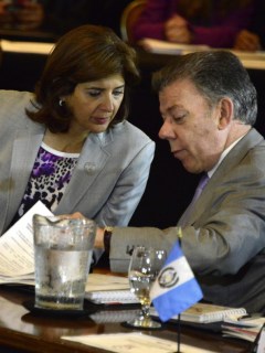 María Ángela Holguín
