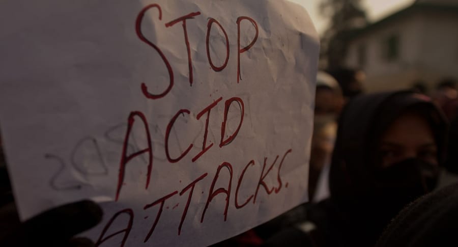 Manifestación contra los ataques con ácido