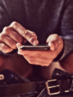 Uso del celular en el baño