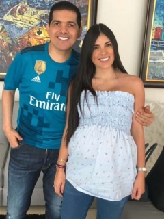 Peter Manjarrés, cantante, con su esposa 'Tata' Becerra.