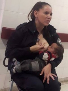 Mujer policía