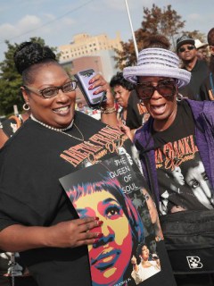 Filas para despedir a Aretha Franklin en Detroit
