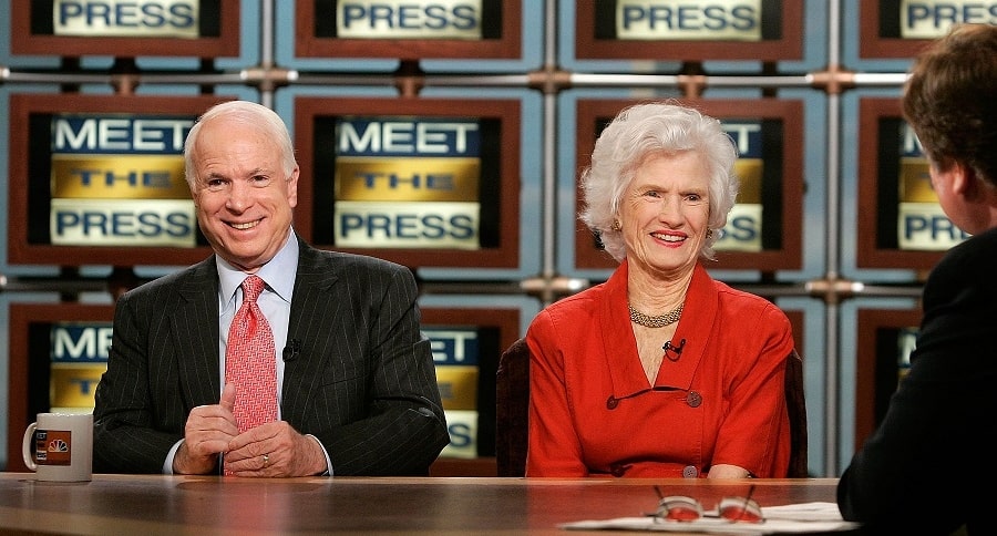 John y Roberta McCain