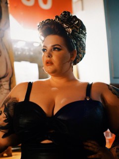 Tess Hollyday
