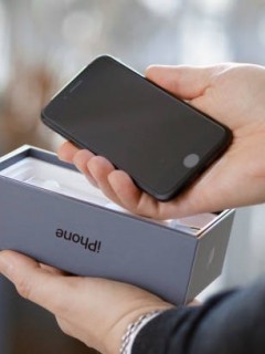 iPhone 8